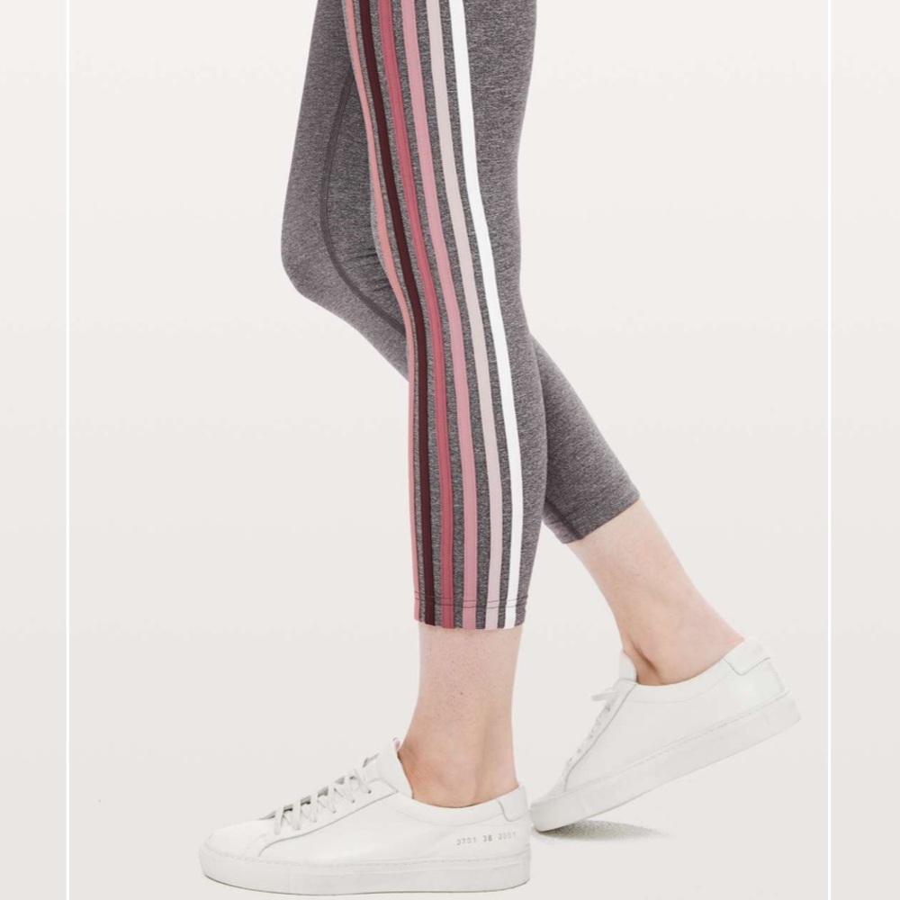 Lululemon Take a Hint 7/8 Tight - Picture 7 of 8